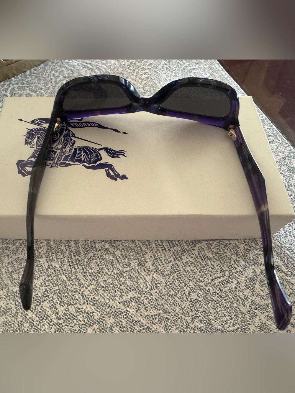Burberry Purple Black Gradient Cat-Eye Sunglasses - Picture 11 of 16